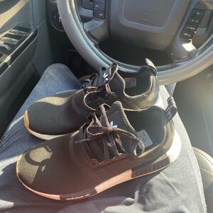 Adidas NMD R1 shoes size Mens 7 1/2